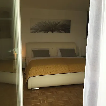 Apartment 'rheinblick' Mit Grosser Terrasse Mainz